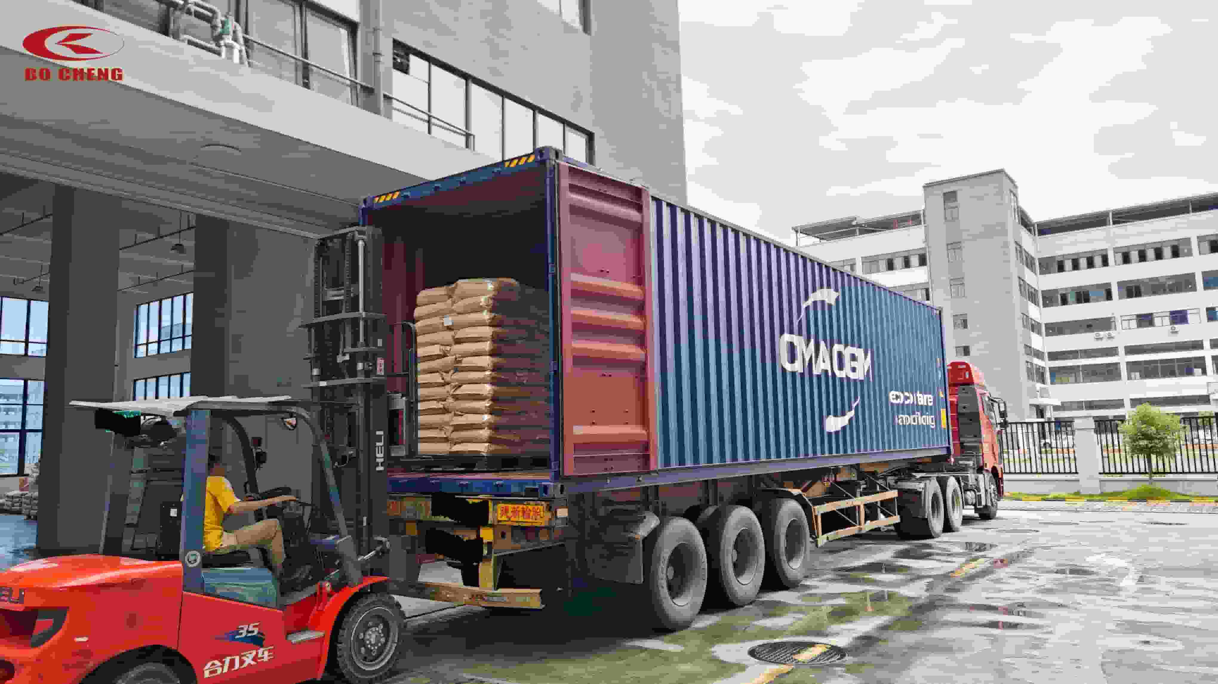 Nossa empresa estabelece parceria com a Turquia para expandir o mercado de exportação de nylon.